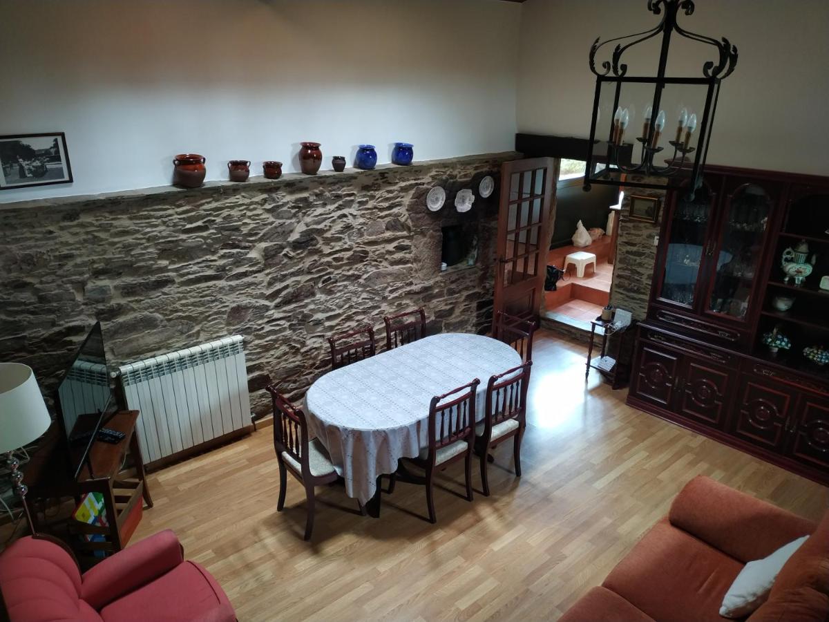 Casa O Castelo En Touro Villa Kültér fotó